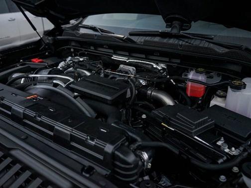 2025 GMC Sierra 3500 AT4
