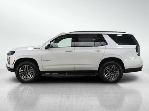 Iridescent Pearl Tricoat 2025 Chevrolet Tahoe Z71