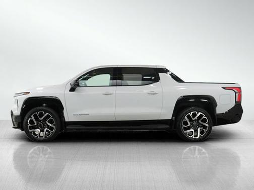 2025 Chevrolet Silverado EV Max Range RST