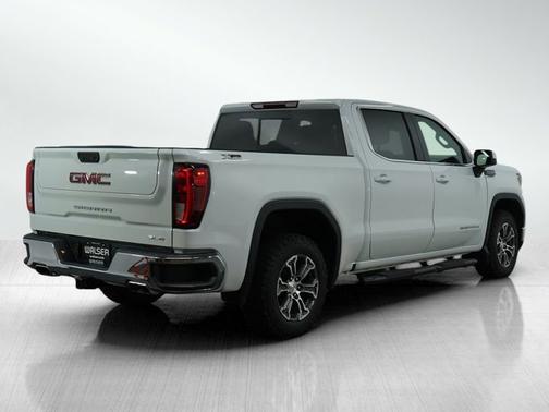 2024 GMC Sierra 1500 SLE