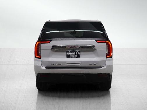 2024 GMC Yukon XL SLE