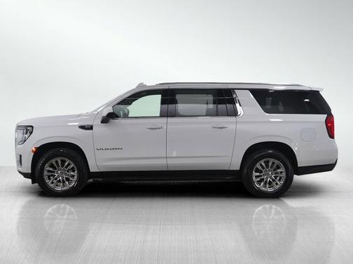 2024 GMC Yukon XL SLE