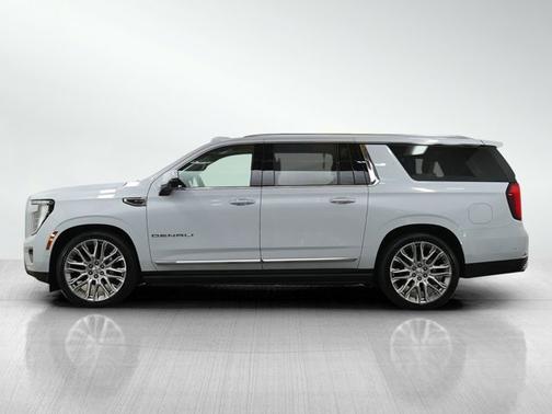 Glacier White Tricoat 2026 GMC Yukon XL Denali