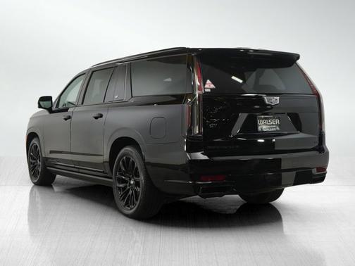 2023 Cadillac Escalade ESV 4WD Sport Platinum