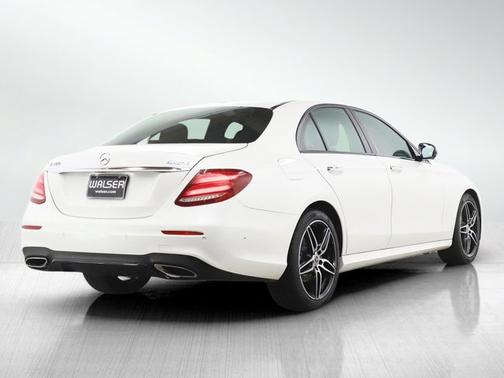 designo Diamond White 2019 Mercedes-Benz E-Class E 300