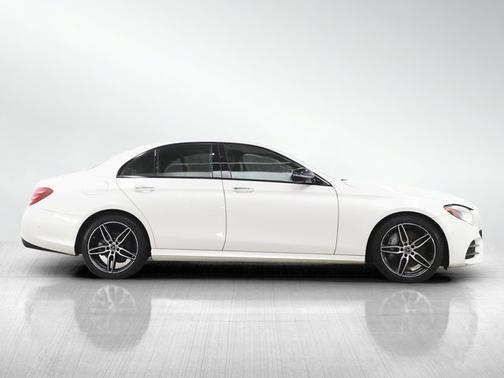designo Diamond White 2019 Mercedes-Benz E-Class E 300