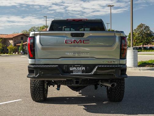 2026 GMC Sierra 2500 AT4X