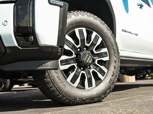 2026 GMC Sierra 3500 Denali