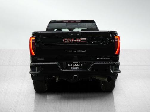 2024 GMC Sierra 2500 Denali