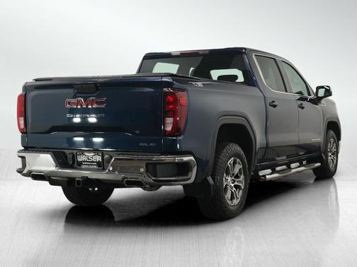 Pacific Blue Metallic 2019 GMC Sierra 1500 SLE