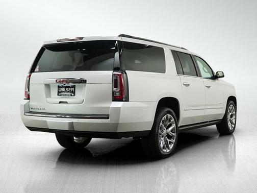 White Frost Tricoat 2020 GMC Yukon XL Denali