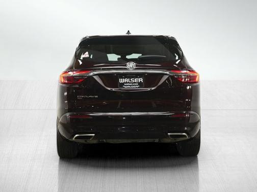 Rich Garnet Metallic 2021 Buick Enclave Avenir