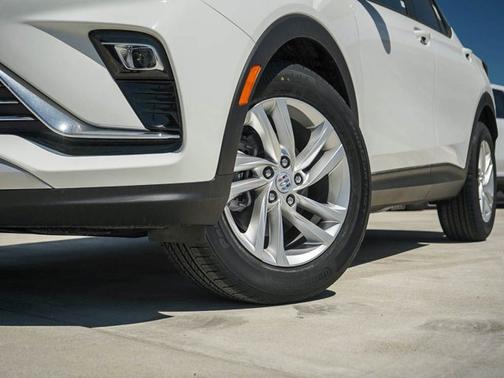 Summit White 2026 Buick Envista Preferred