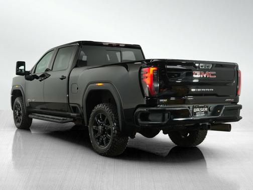 2024 GMC Sierra 2500 AT4