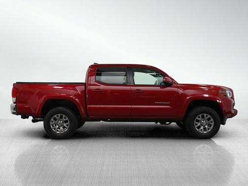 2016 Toyota Tacoma SR5