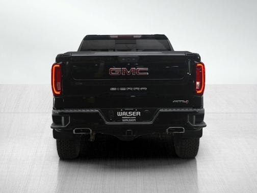 2022 GMC Sierra 1500 Limited AT4