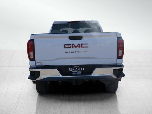2024 GMC Sierra 2500 Pro