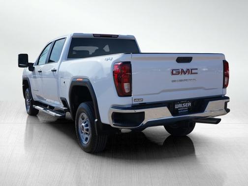 2024 GMC Sierra 2500 Pro