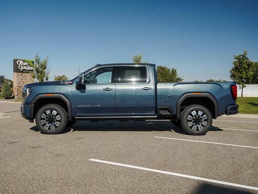 2026 GMC Sierra 3500 Denali