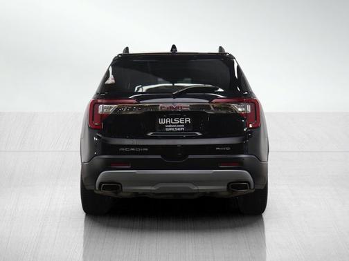 2022 GMC Acadia SLT