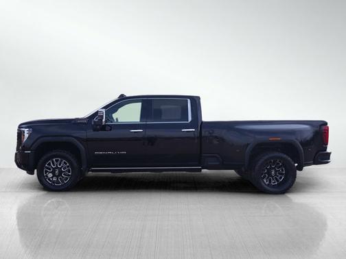 2025 GMC Sierra 3500 Denali