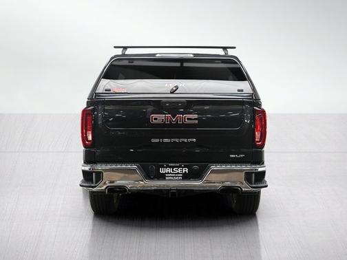 Carbon Black Metallic 2020 GMC Sierra 1500 SLT