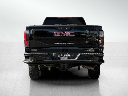2025 GMC Sierra 3500 AT4