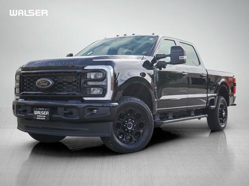 Black 2025 Ford F-250 LARIAT