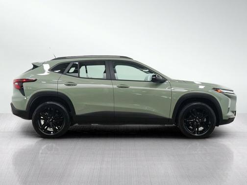 Cacti Green 2025 Chevrolet Trax ACTIV