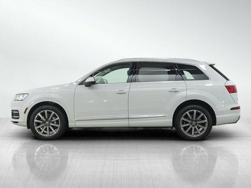 Glacier White Metallic 2018 Audi Q7 3.0T Prestige
