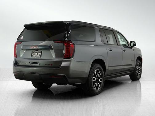 2021 GMC Yukon XL AT4