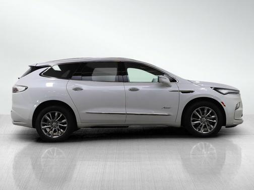 White Frost Tricoat 2024 Buick Enclave Avenir
