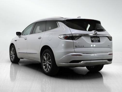 White Frost Tricoat 2024 Buick Enclave Avenir