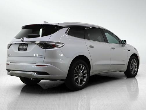 White Frost Tricoat 2024 Buick Enclave Avenir