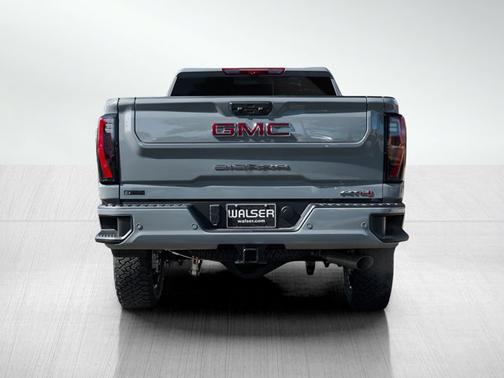 2025 GMC Sierra 3500 AT4