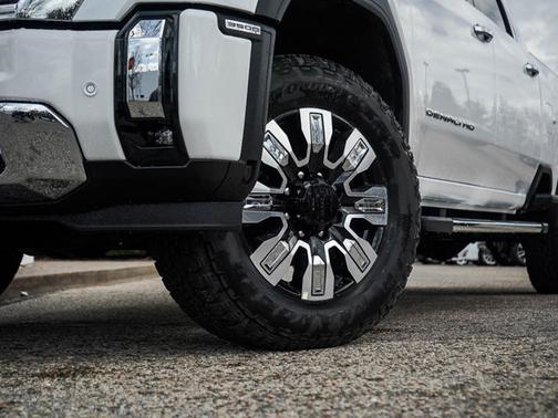 2025 GMC Sierra 3500 Denali