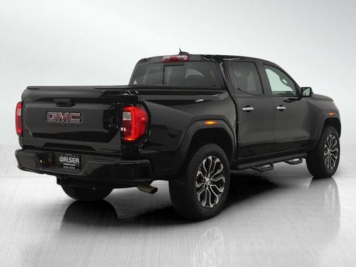 2024 GMC Canyon 4WD Denali