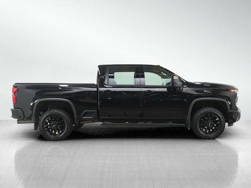 2025 Chevrolet Silverado 3500 LTZ