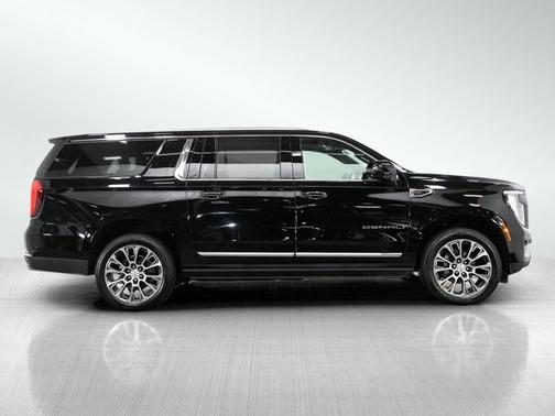 Onyx Black 2025 GMC Yukon XL Denali