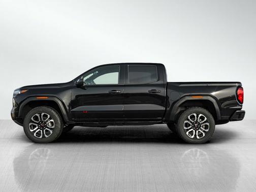 2026 GMC Canyon 4WD AT4