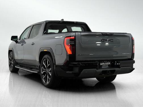 2024 GMC Sierra EV Denali Edition 1
