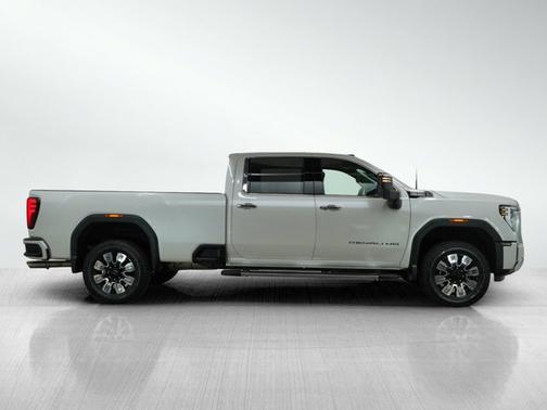 2024 GMC Sierra 2500 Denali