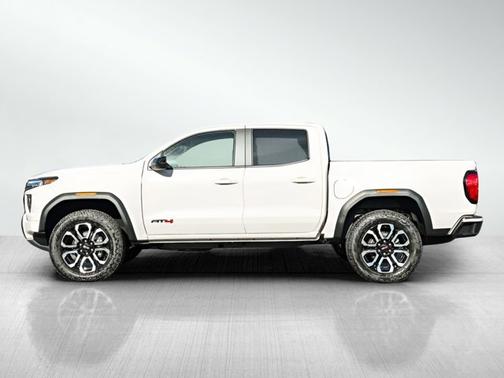 2026 GMC Canyon 4WD AT4