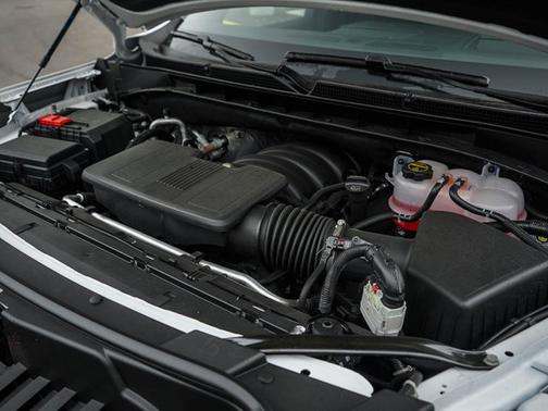 2025 GMC Yukon XL AT4