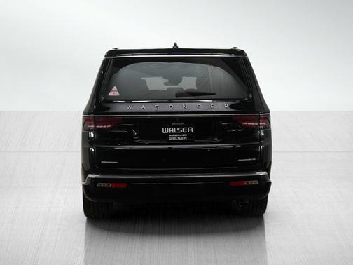 2023 Jeep Wagoneer L Series III