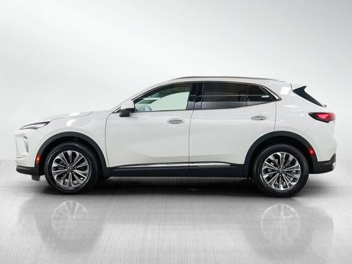 Summit White 2024 Buick Envision Preferred