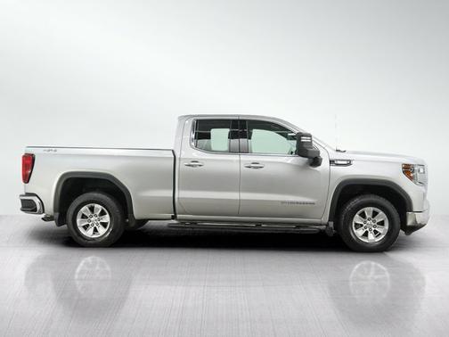 Quicksilver Metallic 2021 GMC Sierra 1500 SLE