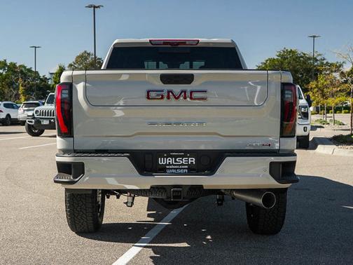 2026 GMC Sierra 3500 AT4