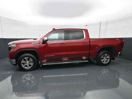 Red Quartz Tintcoat 2020 GMC Sierra 1500 SLE