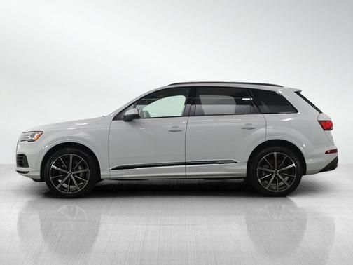 2021 Audi Q7 Premium Plus